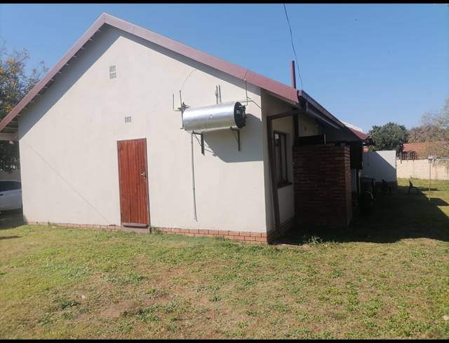 3 BEDROOM HOUSE FOR SALE IN FAUNA PARK